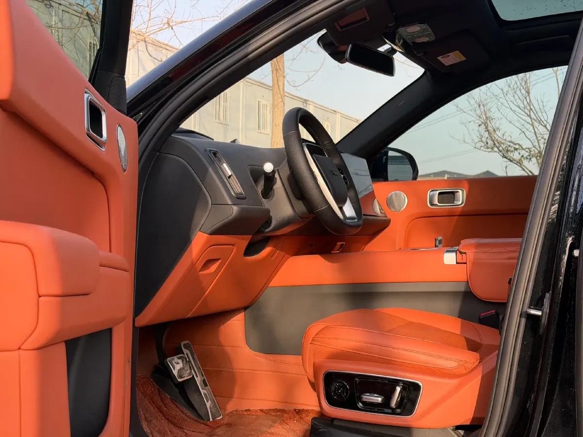 2023 Li L7 Range Extended 154HP REEV 40.9KWH,autocango,china used car exporter,china ev exporter,chinese used car exporter,chinese used ev exporter