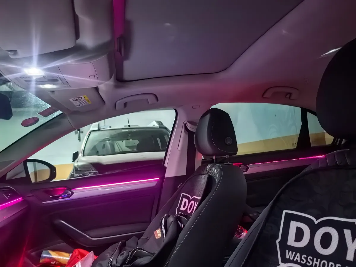 2019 Volkswagen T-Cross 1.4T 150HP L4 7DCT,autocango,china used car exporter,china ev exporter,chinese used car exporter,chinese used ev exporter