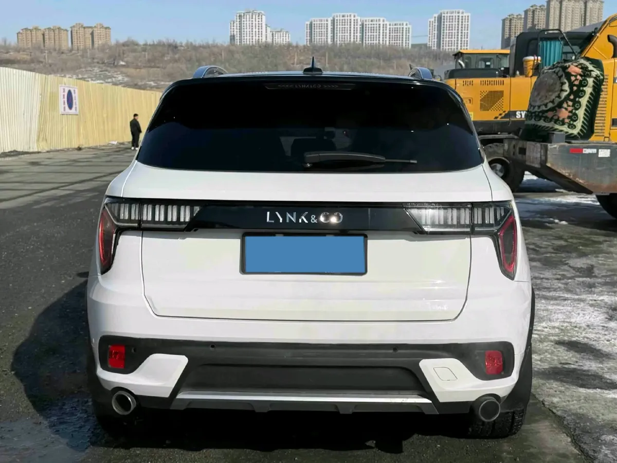 2017 Foton Sauvana 2.0T 218HP L4 6AT,autocango,china used car exporter,china ev exporter,chinese used car exporter,chinese used ev exporter