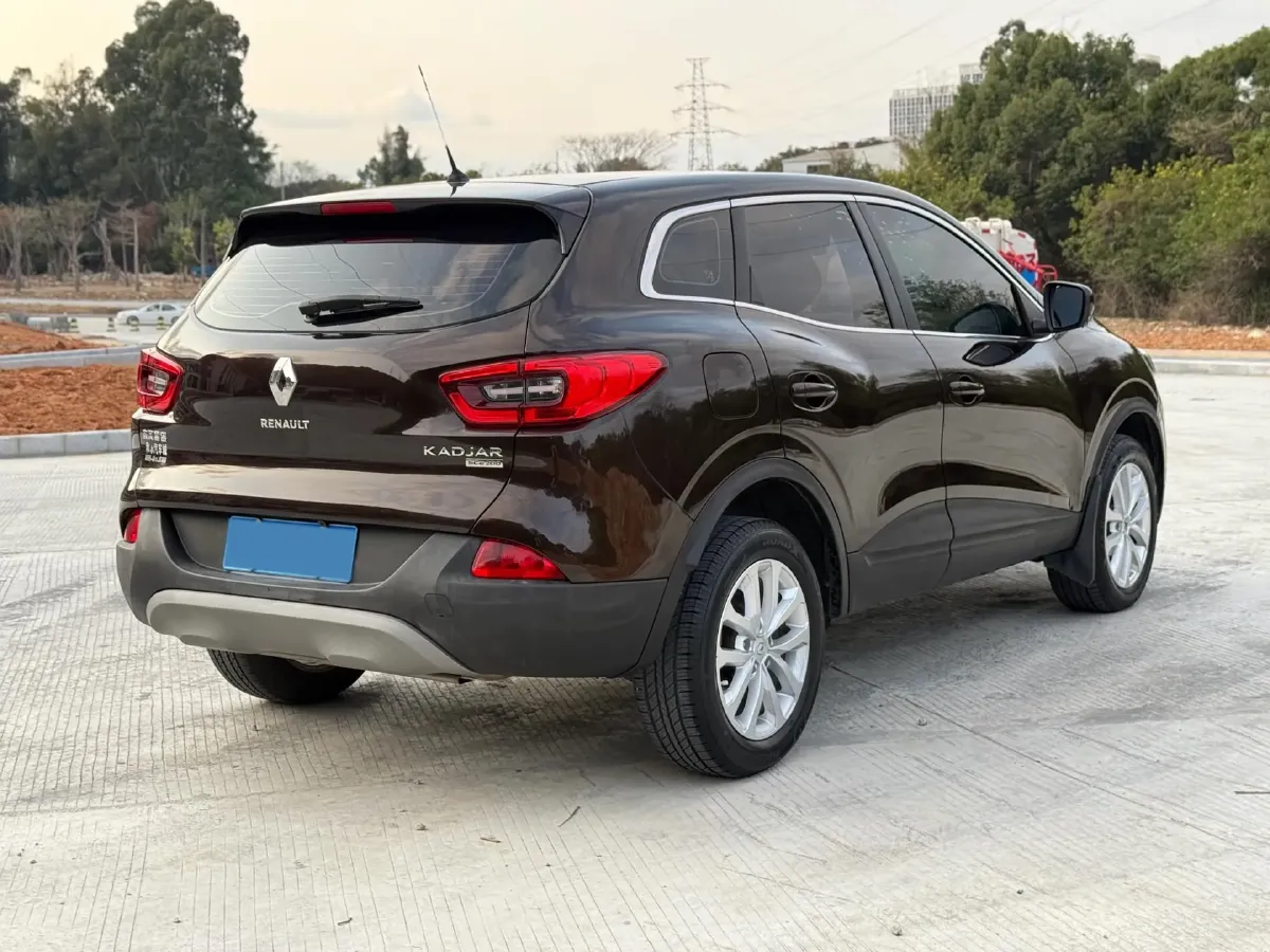 2017 Renault Kadjar 2.0L 150HP L4 CVT,autocango,china used car exporter,china ev exporter,chinese used car exporter,chinese used ev exporter