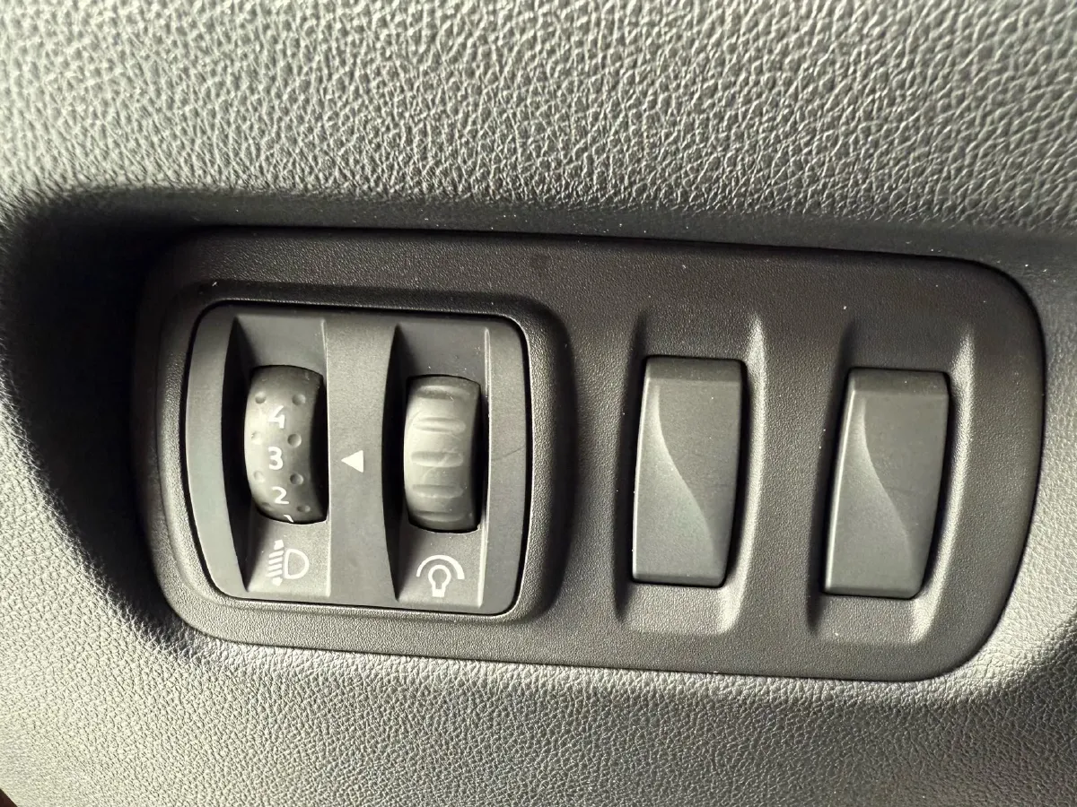 2017 Renault Kadjar 2.0L 150HP L4 CVT,autocango,china used car exporter,china ev exporter,chinese used car exporter,chinese used ev exporter