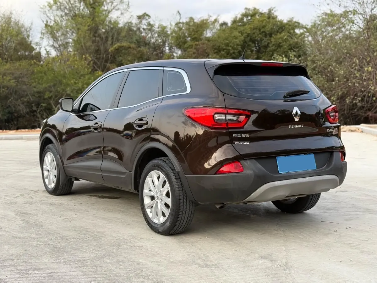 2017 Renault Kadjar 2.0L 150HP L4 CVT,autocango,china used car exporter,china ev exporter,chinese used car exporter,chinese used ev exporter