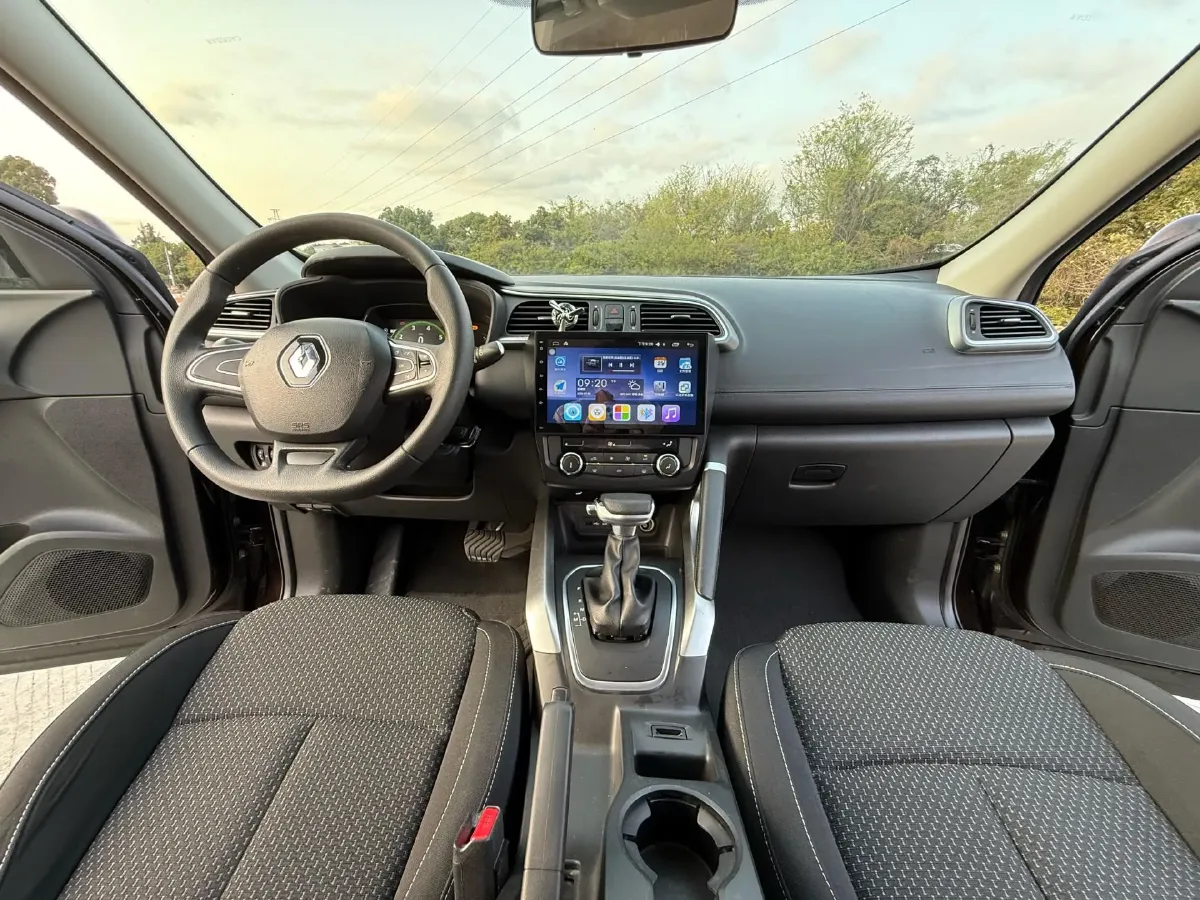 2017 Renault Kadjar 2.0L 150HP L4 CVT,autocango,china used car exporter,china ev exporter,chinese used car exporter,chinese used ev exporter