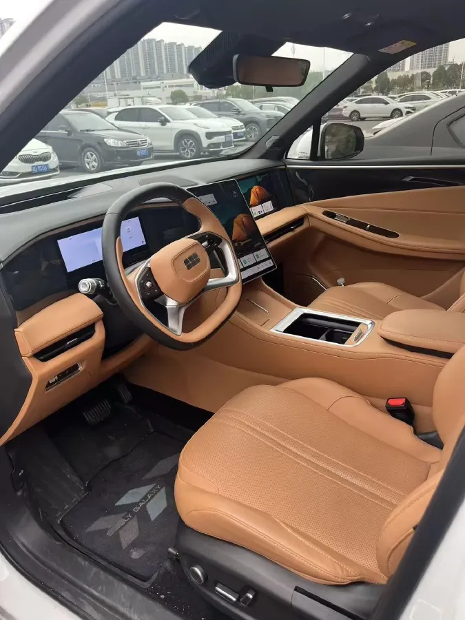 2025 Geely Galaxy L7 1.5L 112HP L4 1DHT PHEV 18.4KWH,autocango,china used car exporter,china ev exporter,chinese used car exporter,chinese used ev exporter