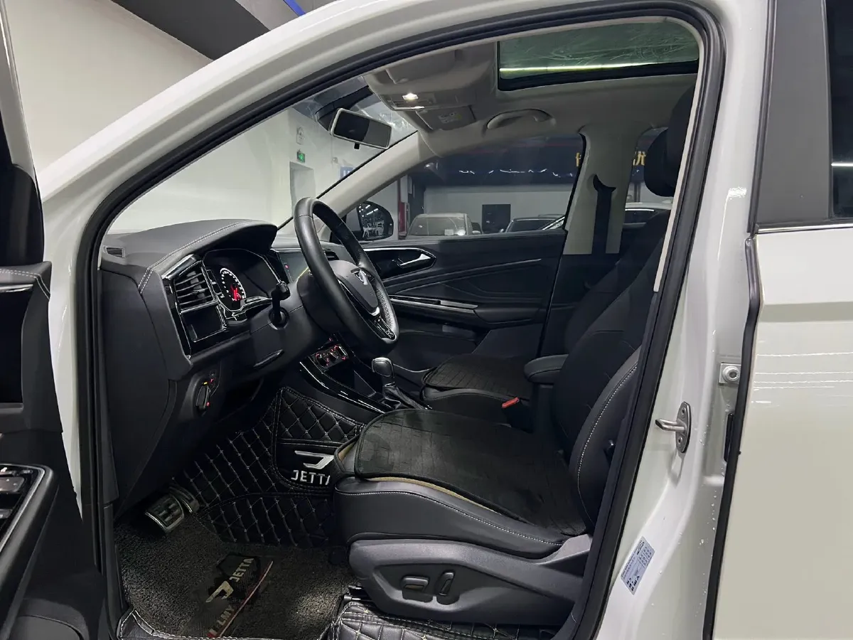 2021 Jetta VS7 1.4T 150HP L4 6AT,autocango,china used car exporter,china ev exporter,chinese used car exporter,chinese used ev exporter