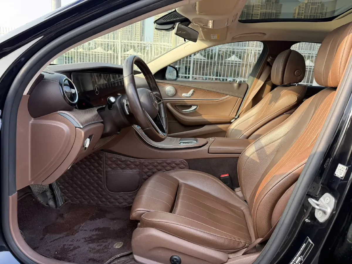 2022 Mercedes-Benz E Class 2.0T 197HP L4 9AT,autocango,china used car exporter,china ev exporter,chinese used car exporter,chinese used ev exporter