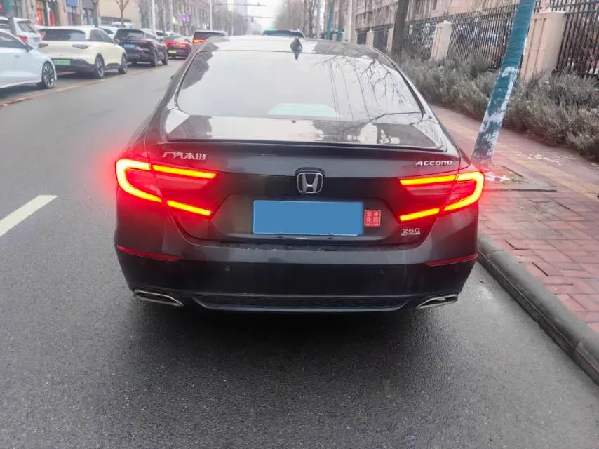 2022 Honda Accord 1.5T 194HP L4 CVT,autocango,china used car exporter,china ev exporter,chinese used car exporter,chinese used ev exporter