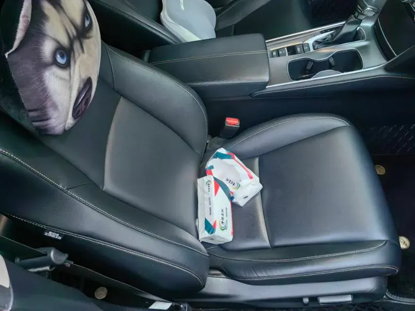 2022 Honda Accord 1.5T 194HP L4 CVT,autocango,china used car exporter,china ev exporter,chinese used car exporter,chinese used ev exporter