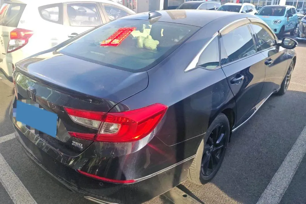 2021 Honda Accord 1.5T 194HP L4 CVT,autocango,china used car exporter,china ev exporter,chinese used car exporter,chinese used ev exporter