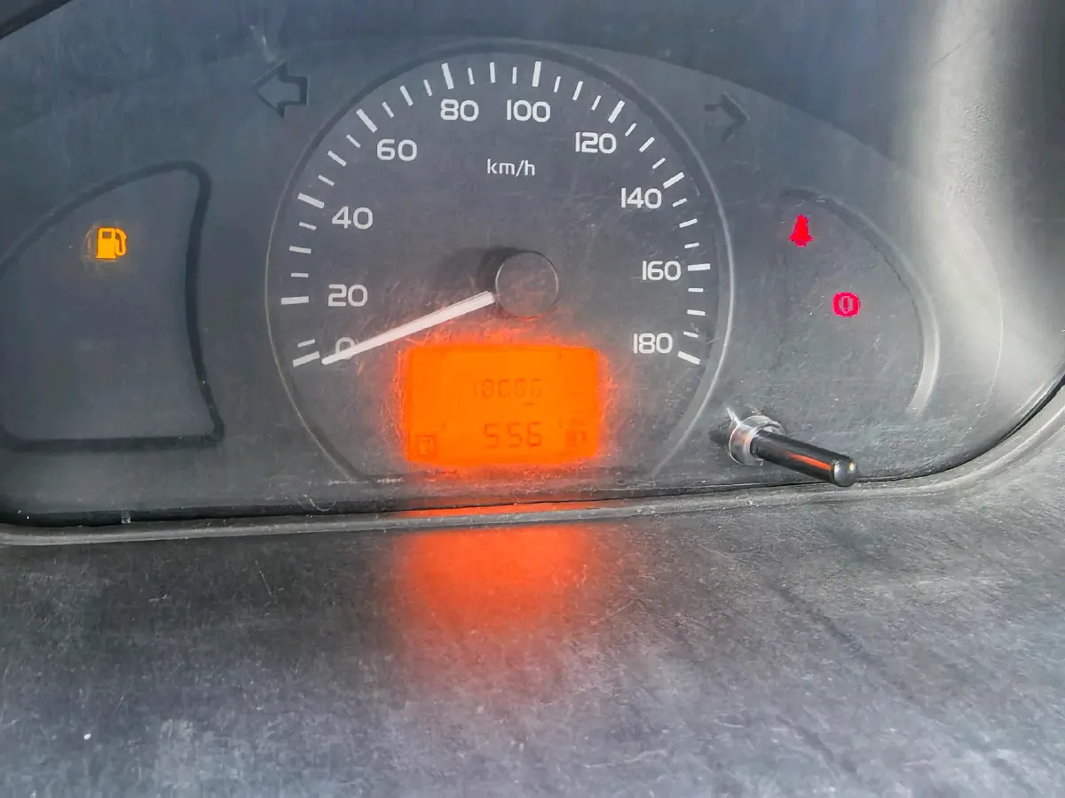 2021 WuLing RongGuang Mini Truck 1.5L 99HP L4 5MT,autocango,china used car exporter,china ev exporter,chinese used car exporter,chinese used ev exporter