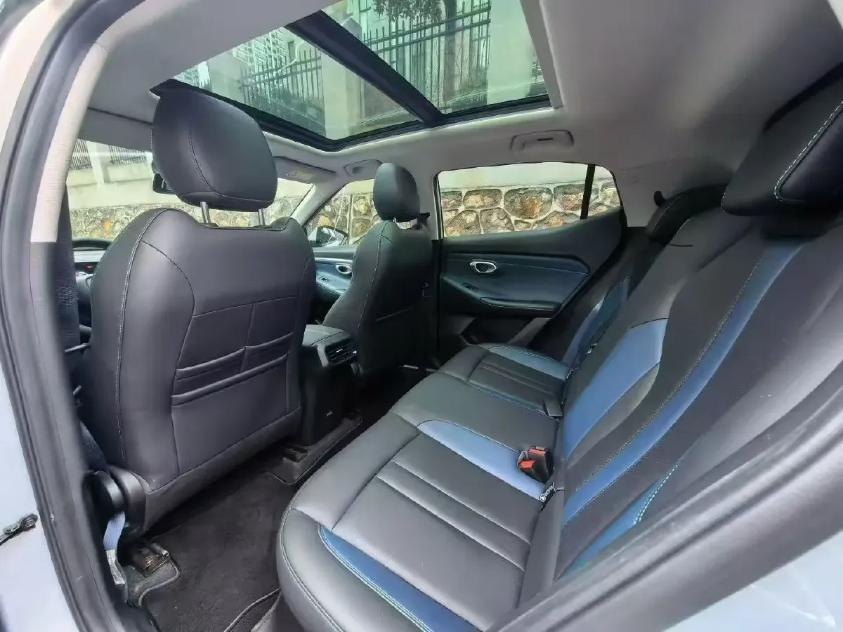 2023 GAC Trumpchi GS3 1.5T 177HP L4 7DCT,autocango,china used car exporter,china ev exporter,chinese used car exporter,chinese used ev exporter