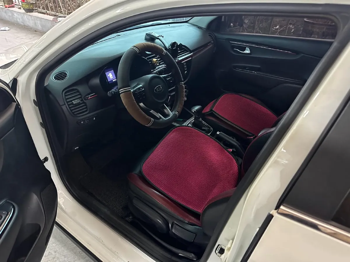 2017 Kia KX Cross 1.4L 100HP L4 6AT,autocango,china used car exporter,china ev exporter,chinese used car exporter,chinese used ev exporter