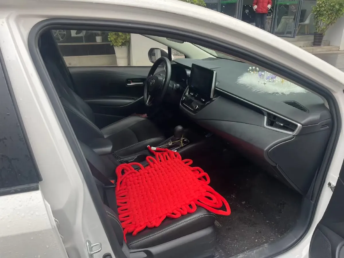 2021 Toyota Corolla 1.2T 116HP L4 CVT,autocango,china used car exporter,china ev exporter,chinese used car exporter,chinese used ev exporter