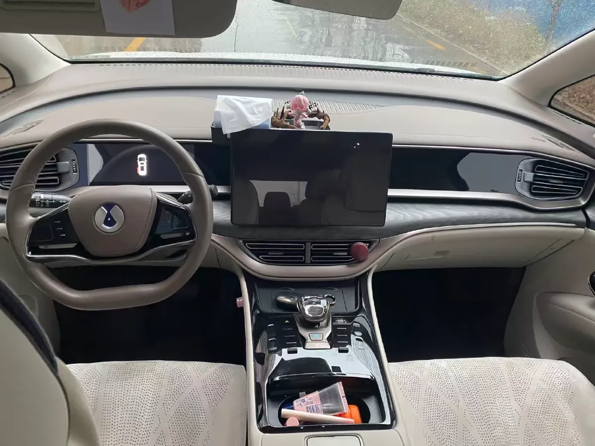 2022 HongQi HS7 3.0T 337HP V6 8AT,autocango,china used car exporter,china ev exporter,chinese used car exporter,chinese used ev exporter