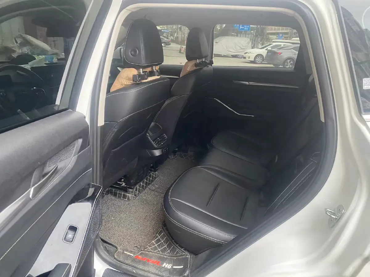 2022 Haval H6 1.5T 184HP L4 7DCT,autocango,china used car exporter,china ev exporter,chinese used car exporter,chinese used ev exporter