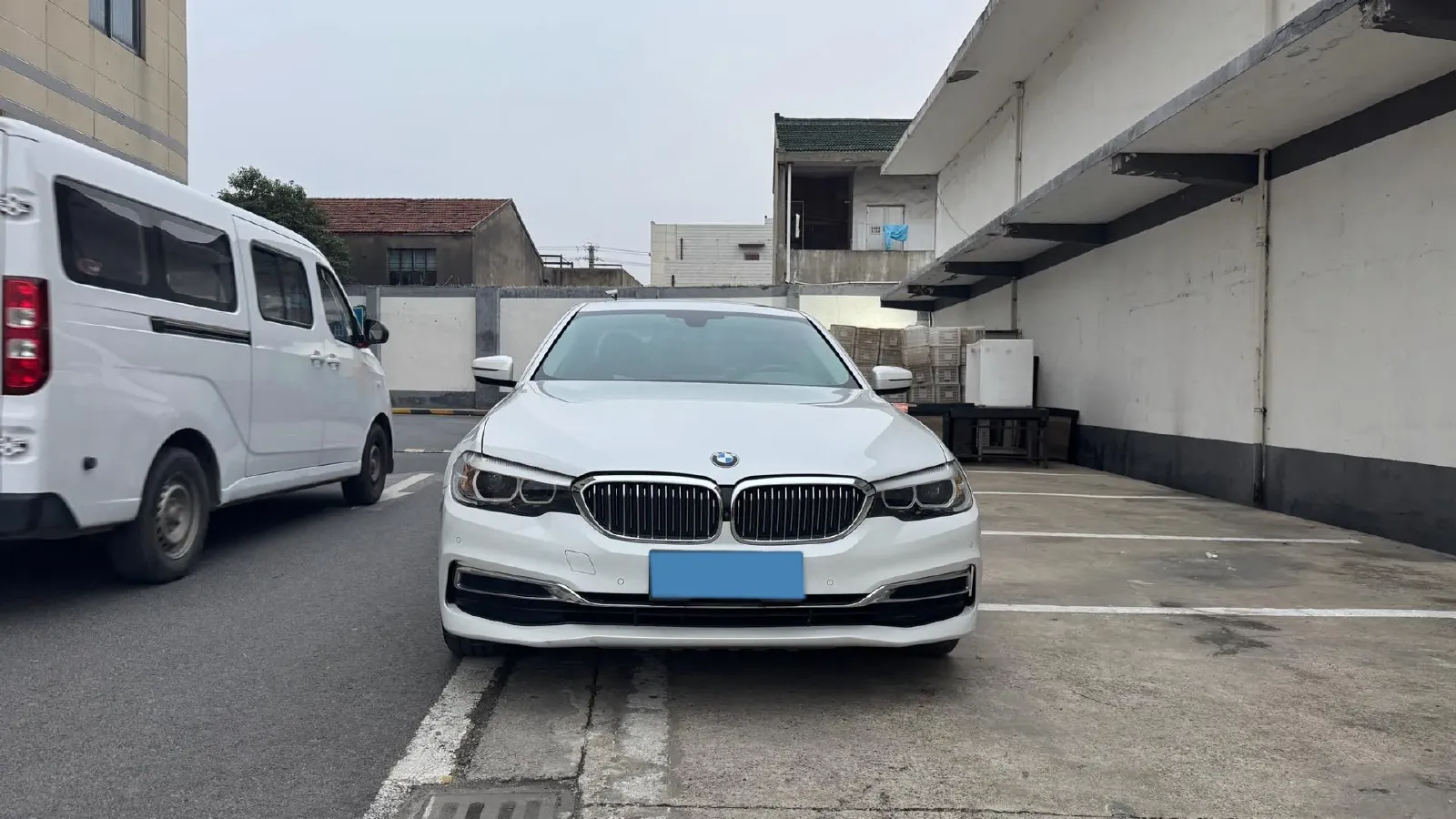 2020 BMW 5 Series 2.0T 184HP L4 8AT,autocango,china used car exporter,china ev exporter,chinese used car exporter,chinese used ev exporter