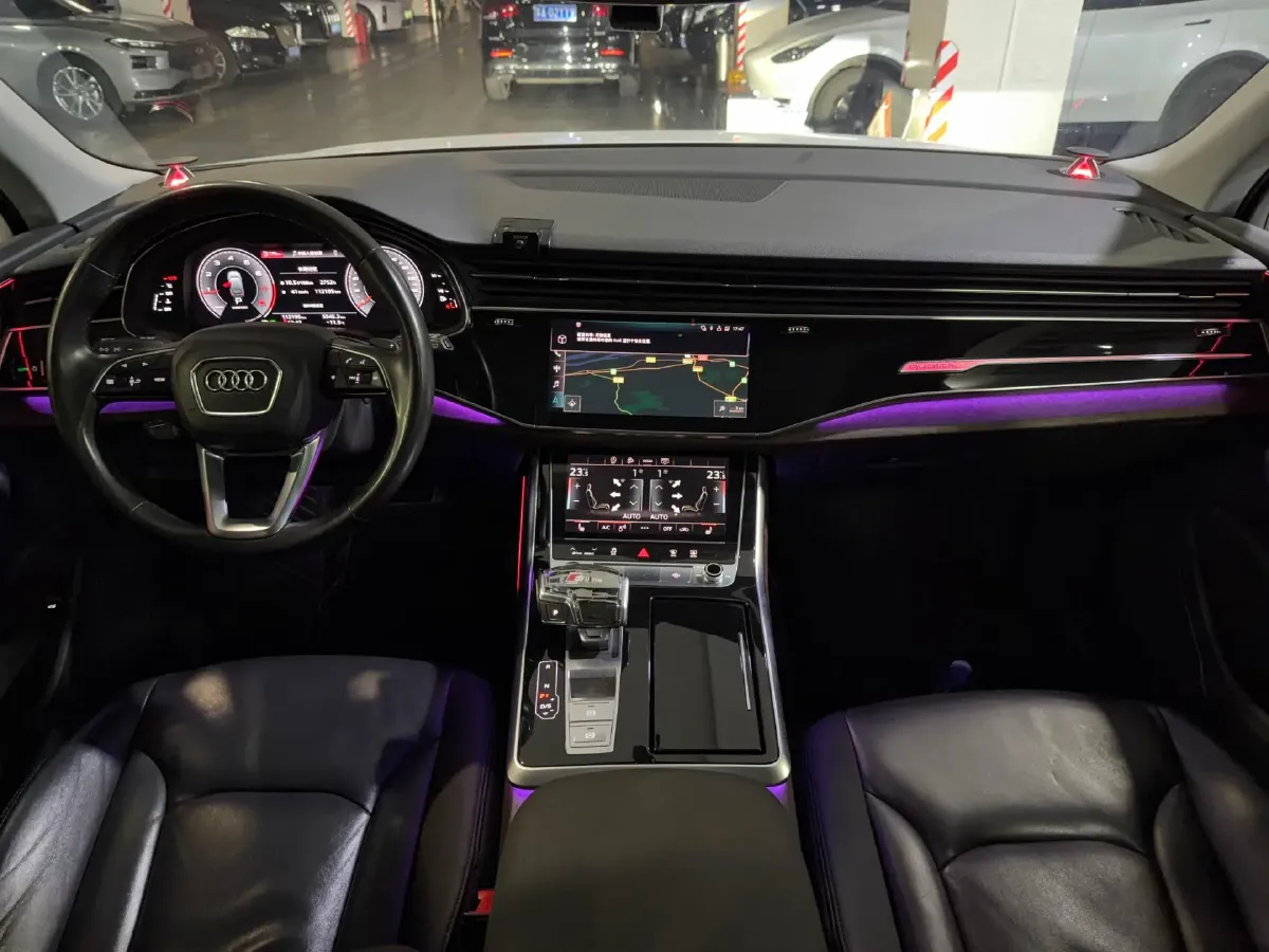 2021 Audi Q7 2.0T 245HP L4 8AT,autocango,china used car exporter,china ev exporter,chinese used car exporter,chinese used ev exporter