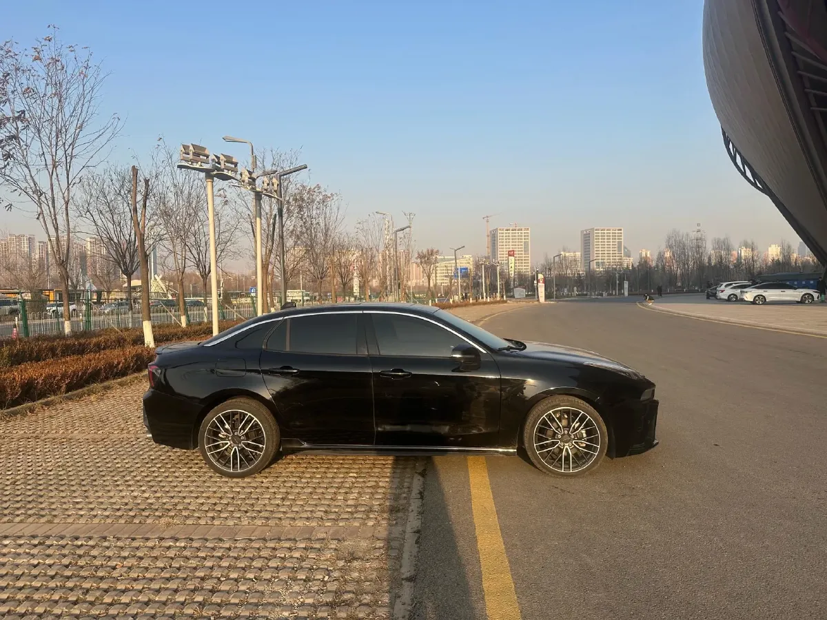 2025 LYNK&CO 03 2.0T 254HP L4 7DCT,autocango,china used car exporter,china ev exporter,chinese used car exporter,chinese used ev exporter