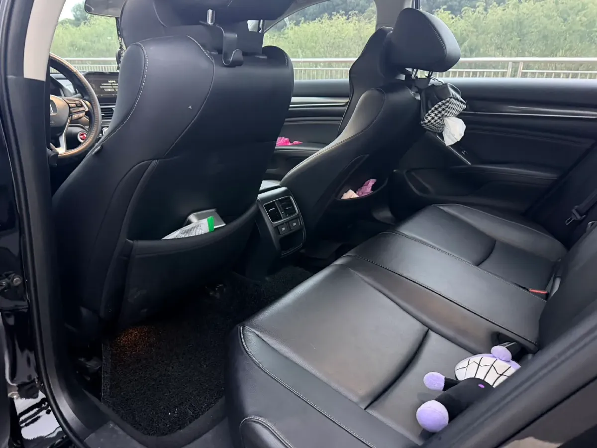 2022 Honda Accord 1.5T 194HP L4 CVT,autocango,china used car exporter,china ev exporter,chinese used car exporter,chinese used ev exporter