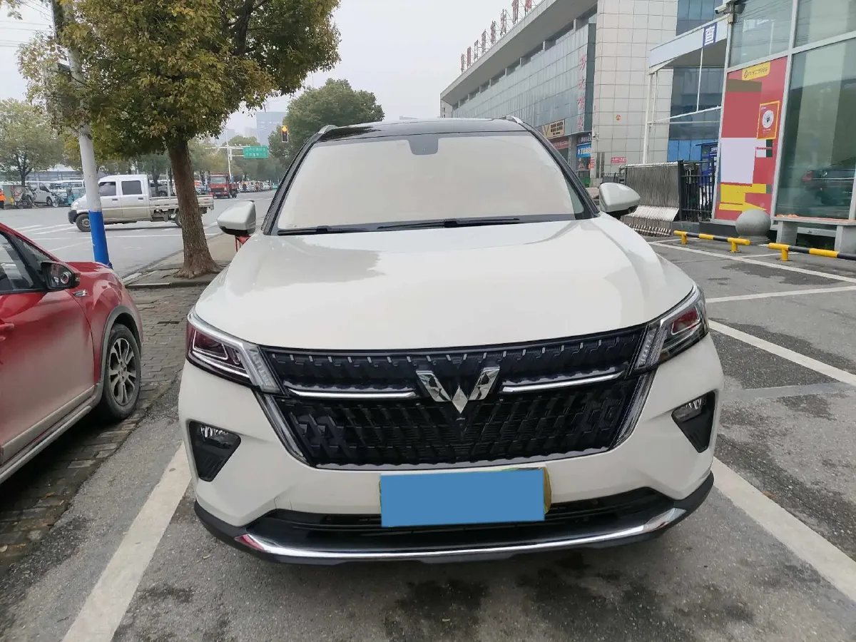 2021 WuLing XingChen 1.5T 147HP L4 CVT,autocango,china used car exporter,china ev exporter,chinese used car exporter,chinese used ev exporter