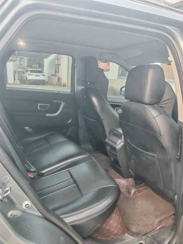 2018 Land Rover Discovery Sport 2.0T 241HP L4 9AT,autocango,china used car exporter,china ev exporter,chinese used car exporter,chinese used ev exporter