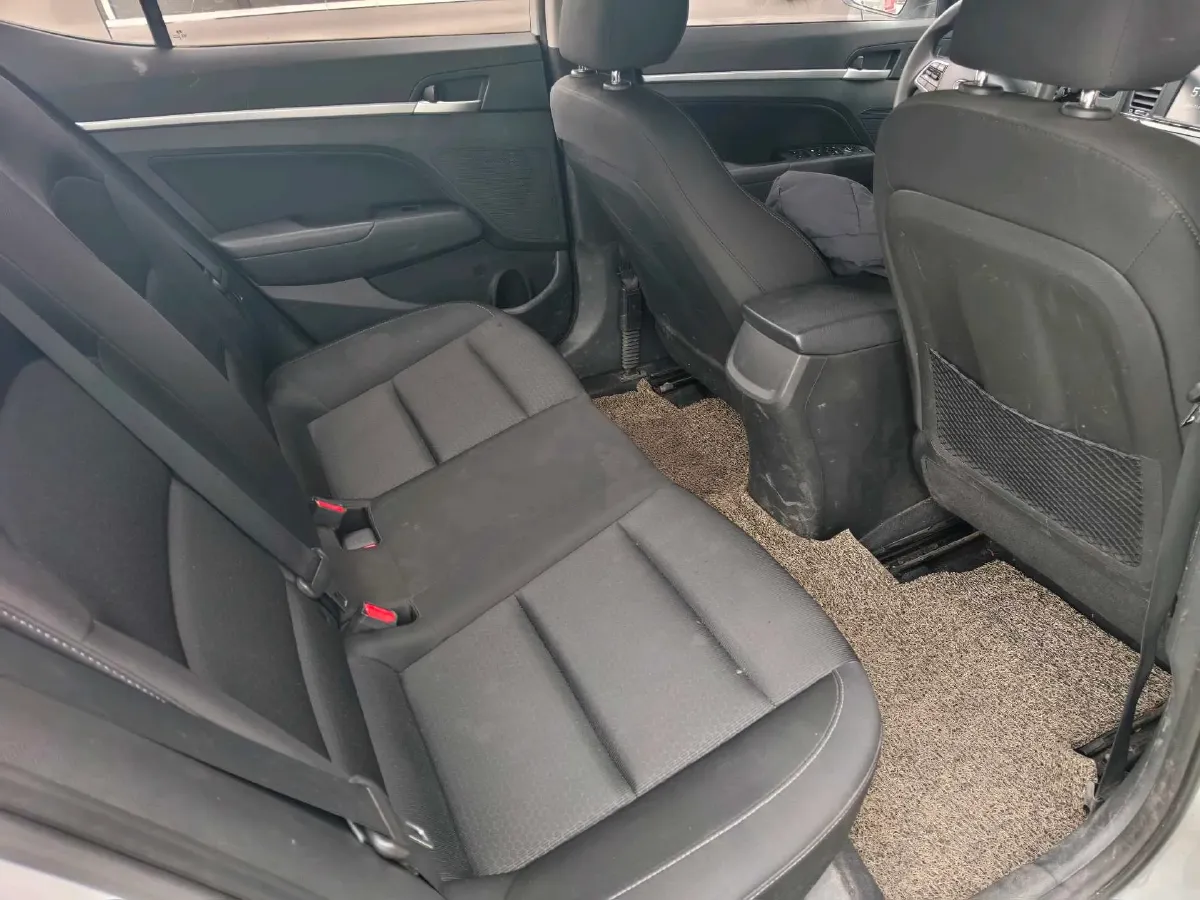 2016 Hyundai Elantra 1.6L 130HP L4 6AT,autocango,china used car exporter,china ev exporter,chinese used car exporter,chinese used ev exporter