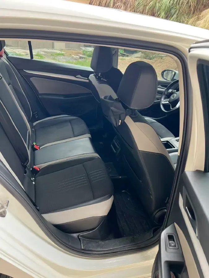 2021 Volkswagen Golf 1.4T 150HP L4 7DCT,autocango,china used car exporter,china ev exporter,chinese used car exporter,chinese used ev exporter