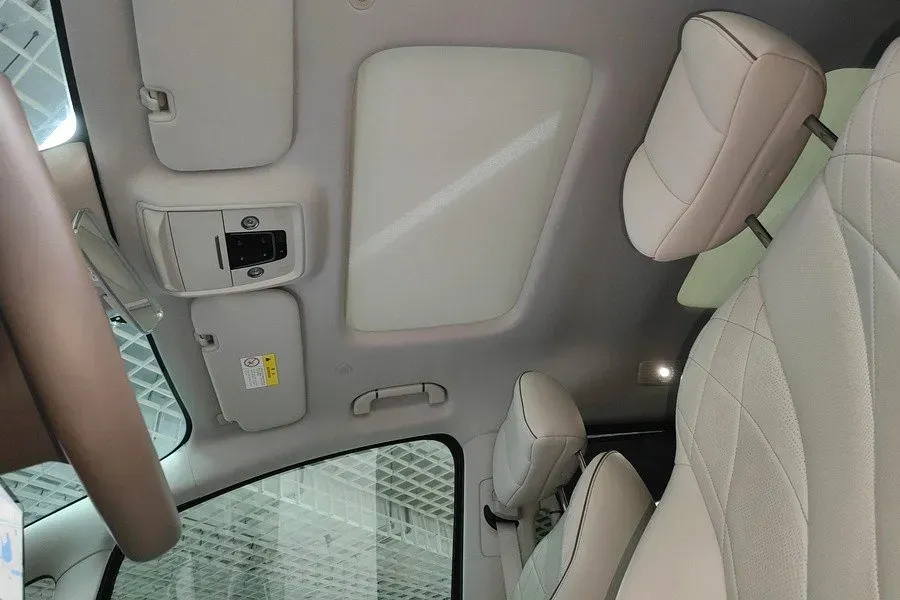 2022 HongQi HS7 3.0T 337HP V6 8AT,autocango,china used car exporter,china ev exporter,chinese used car exporter,chinese used ev exporter