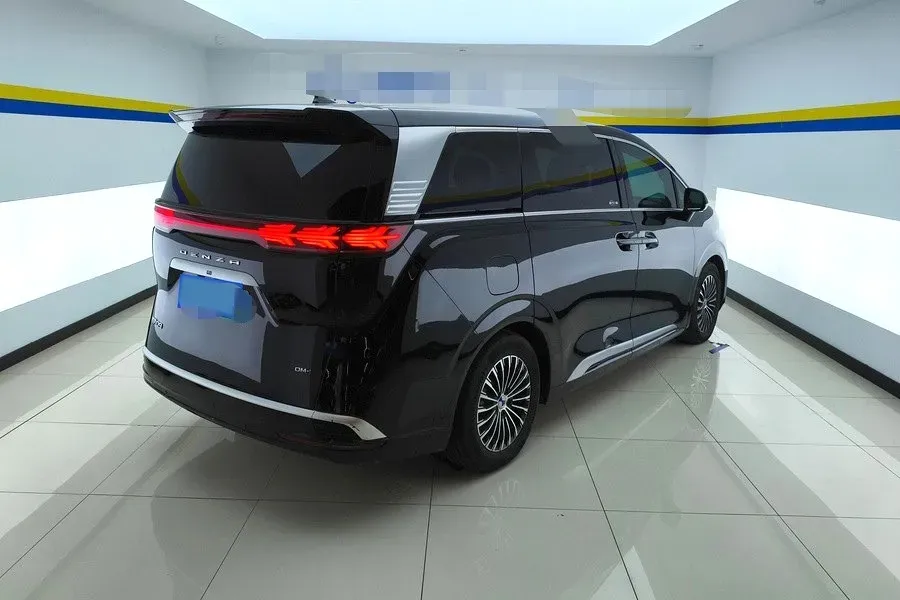 2022 HongQi HS7 3.0T 337HP V6 8AT,autocango,china used car exporter,china ev exporter,chinese used car exporter,chinese used ev exporter