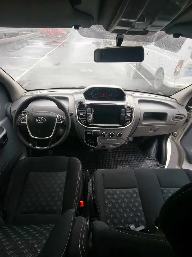 2020 MAXUS XinTu V80 2.5T 136HP L4 6MT,autocango,china used car exporter,china ev exporter,chinese used car exporter,chinese used ev exporter