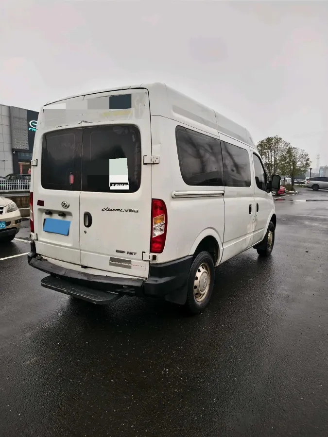 2020 MAXUS XinTu V80 2.5T 136HP L4 6MT,autocango,china used car exporter,china ev exporter,chinese used car exporter,chinese used ev exporter