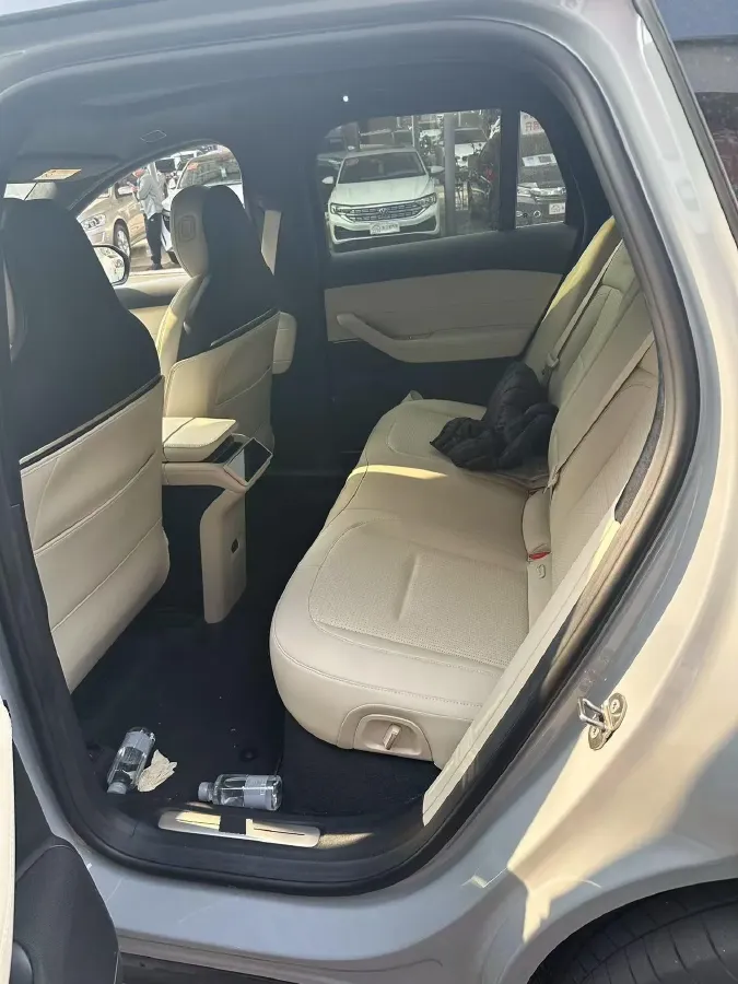 2024 NIO ES6 BEV 75KWH,autocango,china used car exporter,china ev exporter,chinese used car exporter,chinese used ev exporter