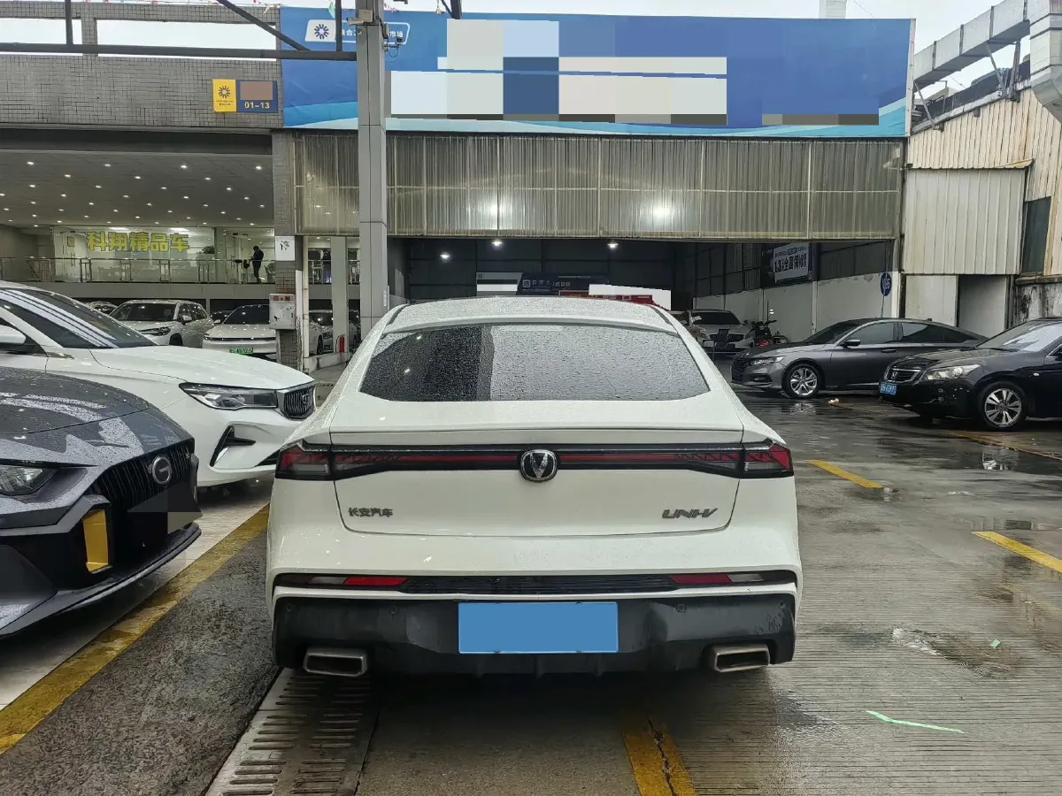 2024 Chery Arrizo 8 1.6T 197HP L4 7DCT,autocango,china used car exporter,china ev exporter,chinese used car exporter,chinese used ev exporter