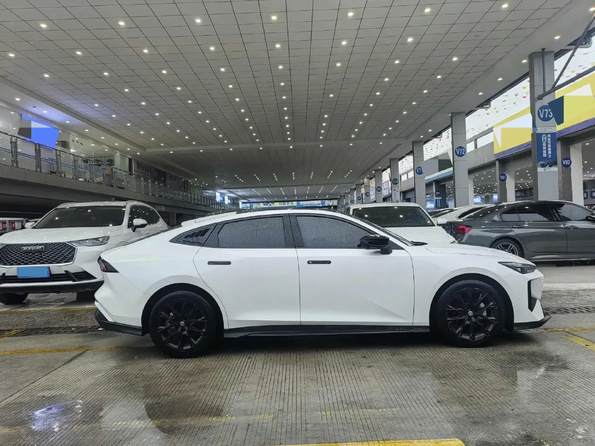 2024 Chery Arrizo 8 1.6T 197HP L4 7DCT,autocango,china used car exporter,china ev exporter,chinese used car exporter,chinese used ev exporter