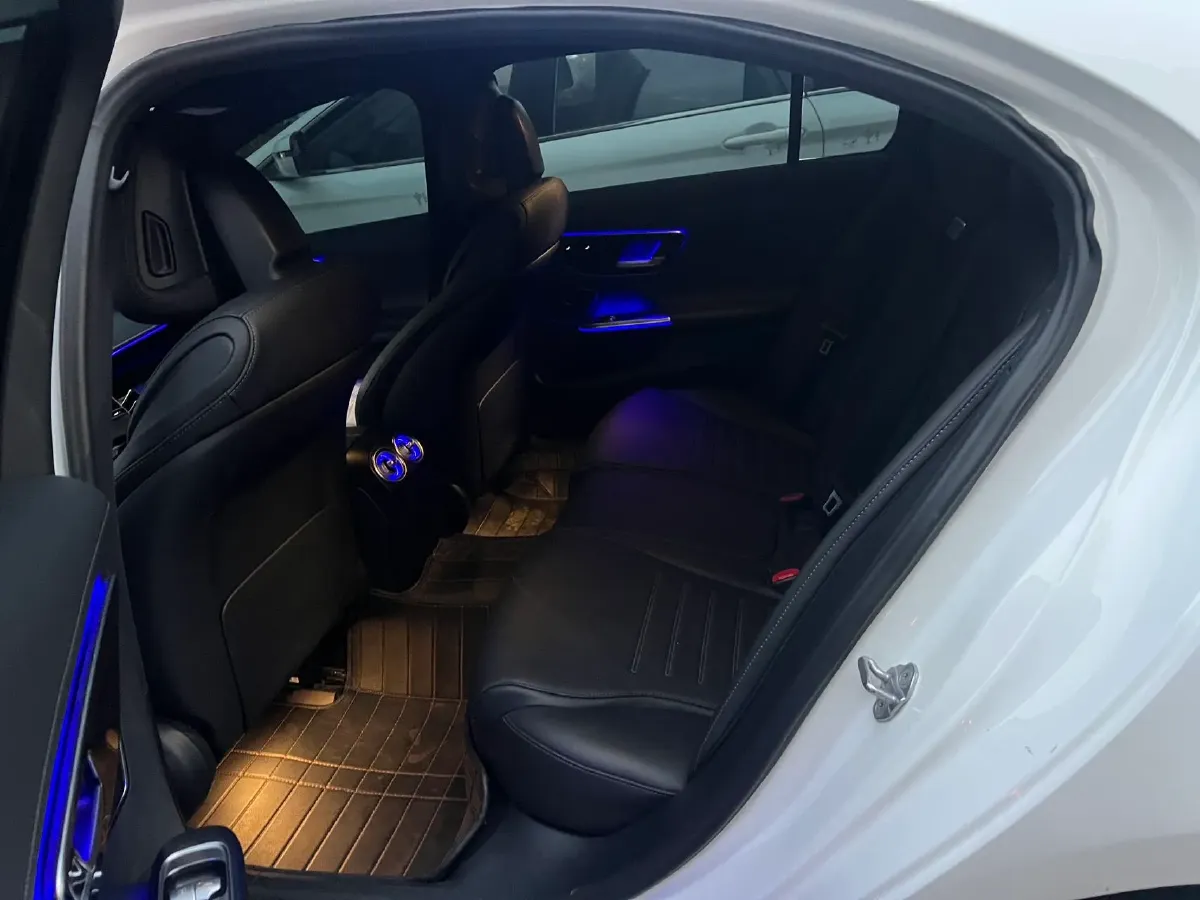 2023 Mercedes-Benz C Class 1.5T 204HP L4 9AT,autocango,china used car exporter,china ev exporter,chinese used car exporter,chinese used ev exporter