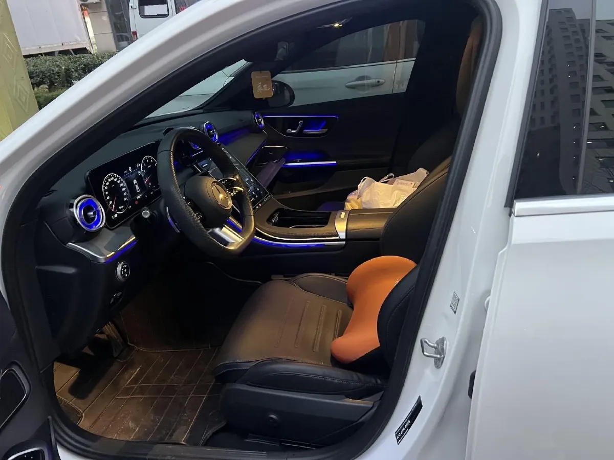 2023 Mercedes-Benz C Class 1.5T 204HP L4 9AT,autocango,china used car exporter,china ev exporter,chinese used car exporter,chinese used ev exporter