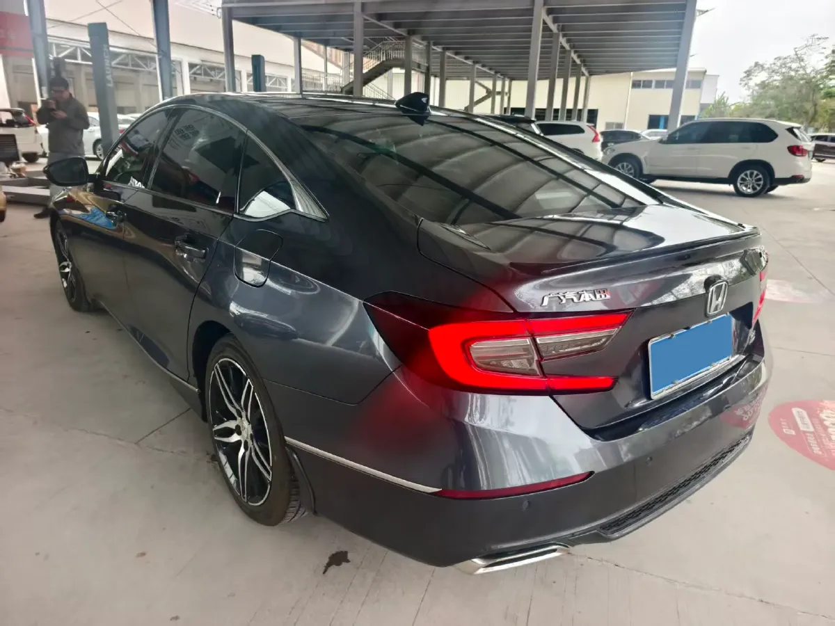 2022 Honda Accord 1.5T 194HP L4 CVT,autocango,china used car exporter,china ev exporter,chinese used car exporter,chinese used ev exporter