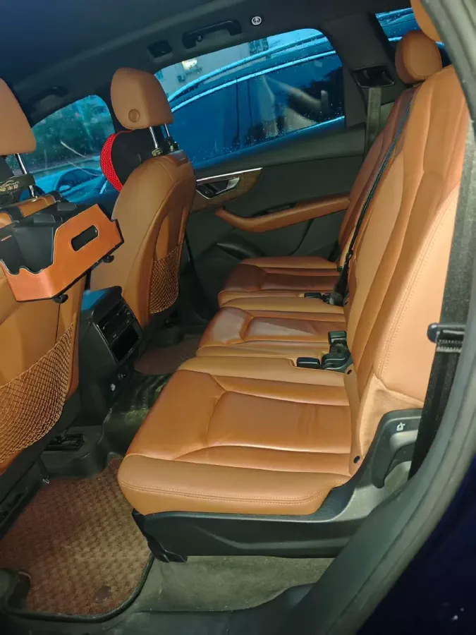 2020 Audi Q7 2.0T 245HP L4 8AT,autocango,china used car exporter,china ev exporter,chinese used car exporter,chinese used ev exporter