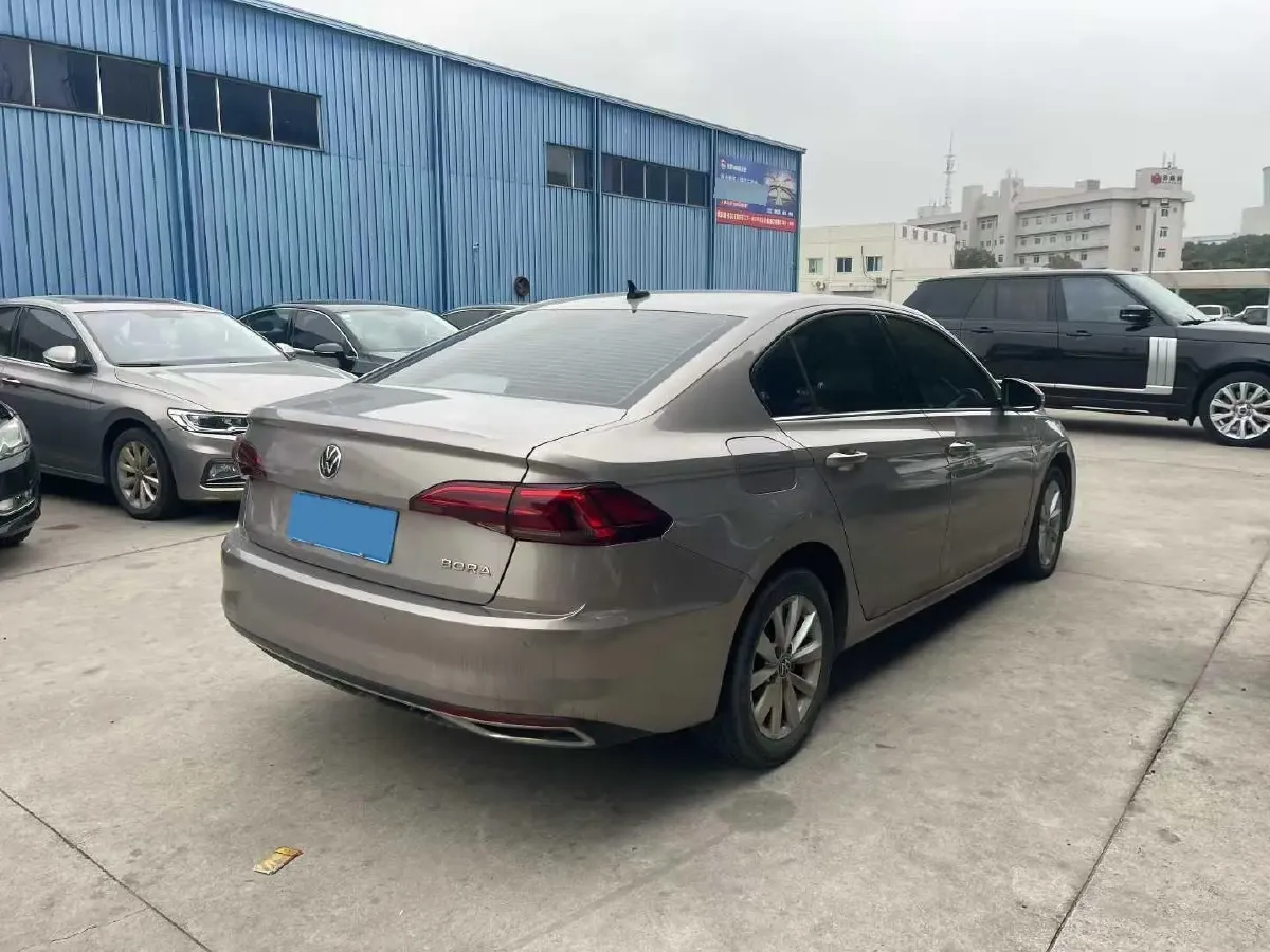 2021 Volkswagen Bora 1.5L 113HP L4 6AT,autocango,china used car exporter,china ev exporter,chinese used car exporter,chinese used ev exporter