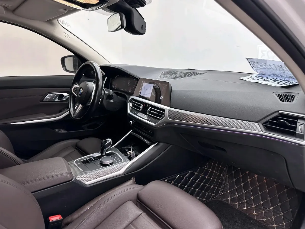 2021 BMW 3 Series 2.0T 184HP L4 8AT,autocango,china used car exporter,china ev exporter,chinese used car exporter,chinese used ev exporter