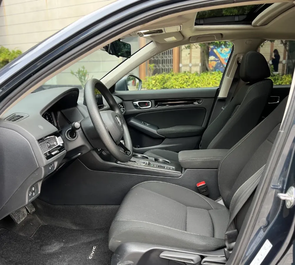 2023 Honda Civic 1.5T 182HP L4 CVT,autocango,china used car exporter,china ev exporter,chinese used car exporter,chinese used ev exporter