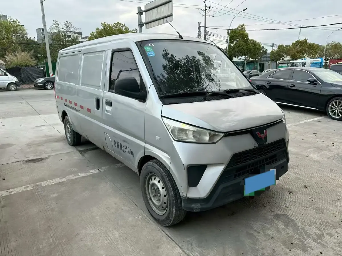 2020 WuLing EV50 BEV 41.86KWH,autocango,china used car exporter,china ev exporter,chinese used car exporter,chinese used ev exporter