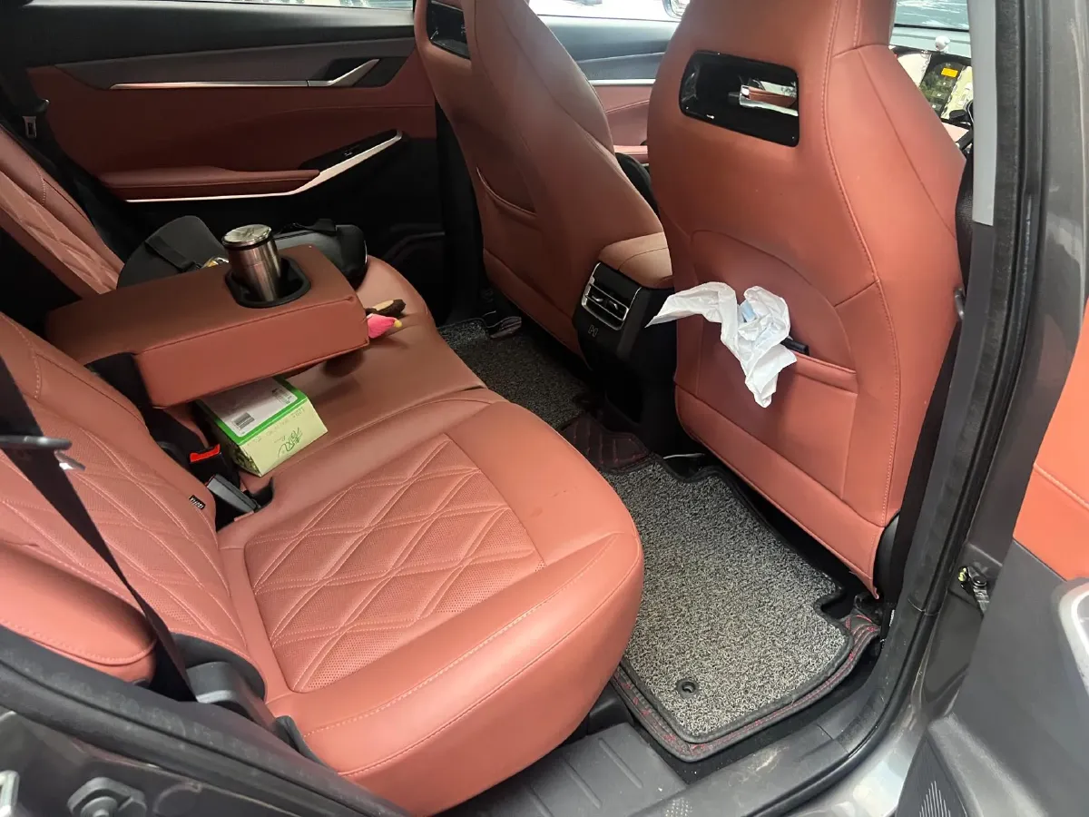 2023 ChangAn CS75 Plus 1.5T 188HP L4 8AT,autocango,china used car exporter,china ev exporter,chinese used car exporter,chinese used ev exporter