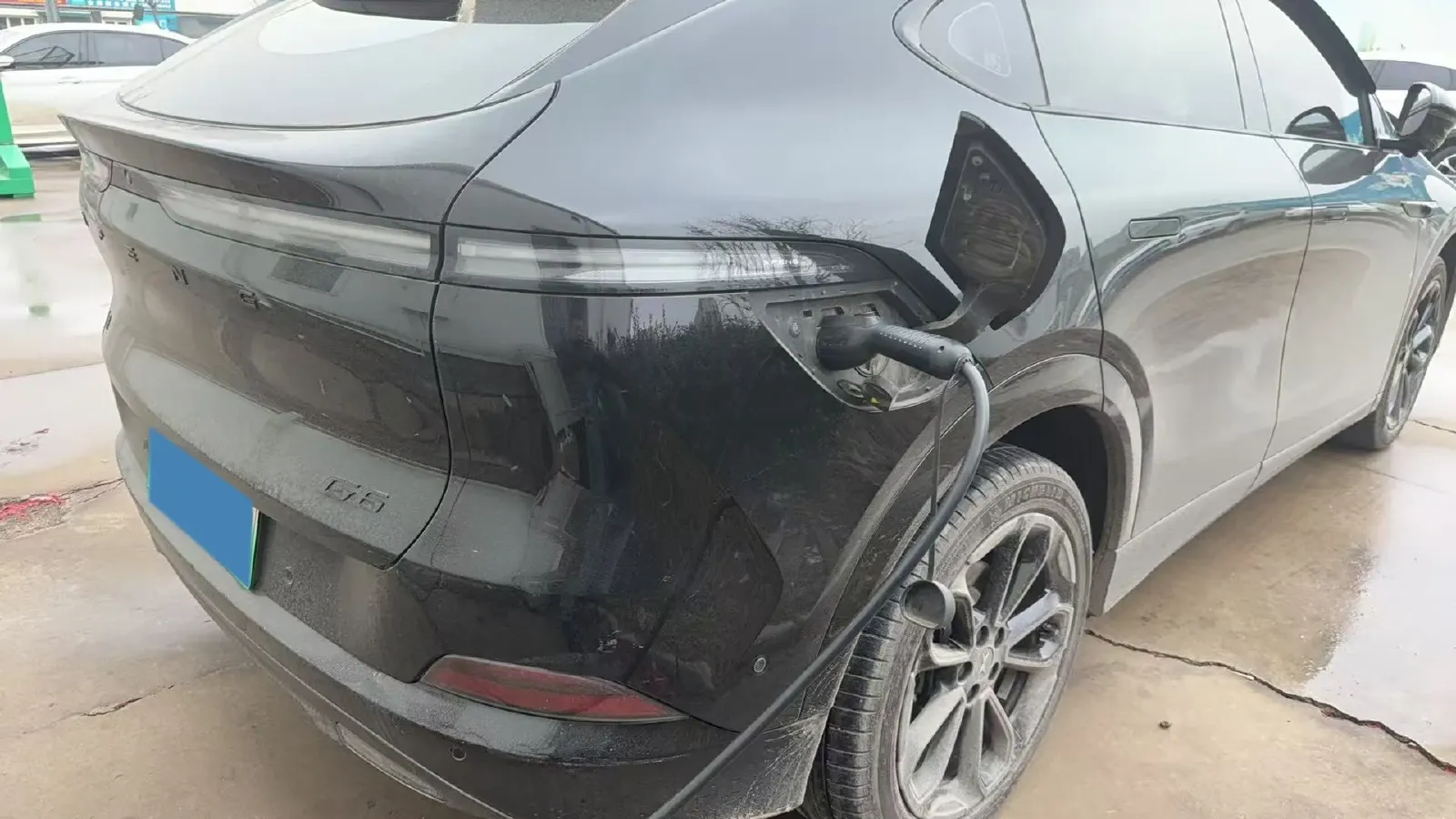 2025 Xpeng G6 BEV 68.5KWH,autocango,china used car exporter,china ev exporter,chinese used car exporter,chinese used ev exporter