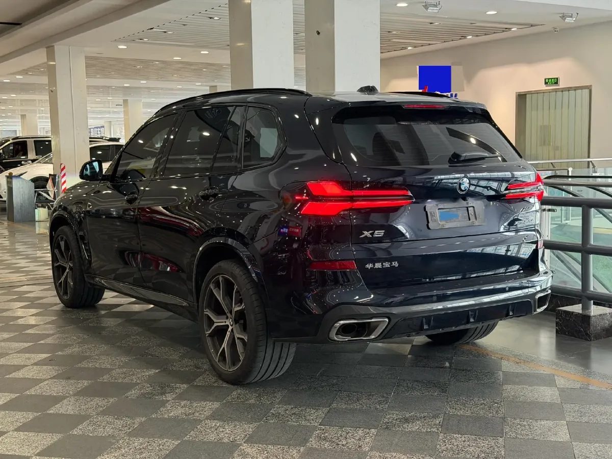 2023 BMW X5 2.0T 258HP L4 8AT,autocango,china used car exporter,china ev exporter,chinese used car exporter,chinese used ev exporter