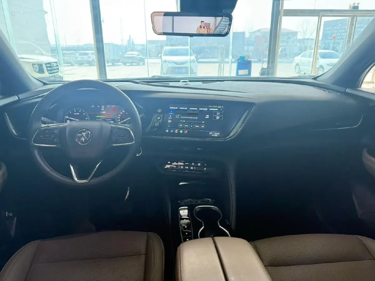 2022 Buick EnvisionPlus 2.0T 237HP L4 9AT,autocango,china used car exporter,china ev exporter,chinese used car exporter,chinese used ev exporter