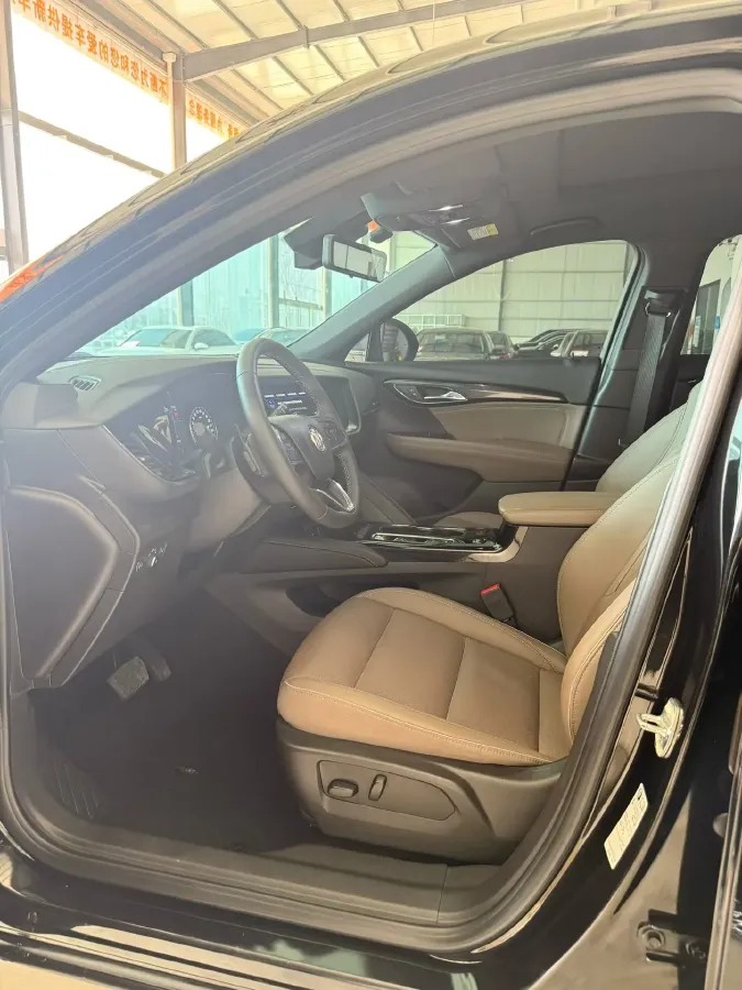 2022 Buick EnvisionPlus 2.0T 237HP L4 9AT,autocango,china used car exporter,china ev exporter,chinese used car exporter,chinese used ev exporter