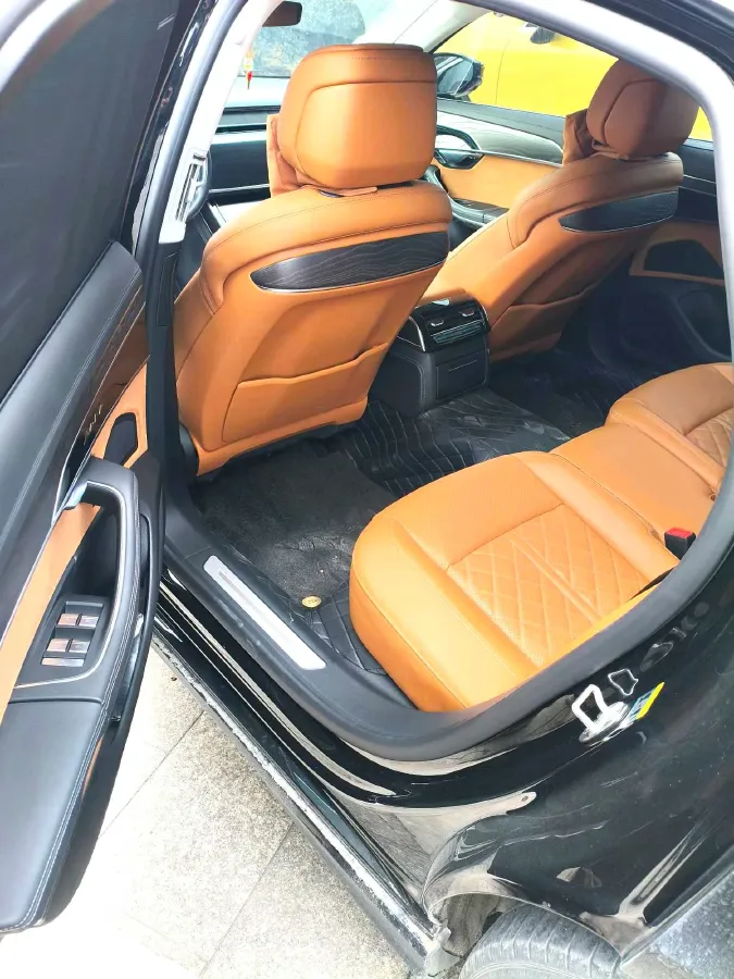 2023 Audi A8 3.0T 286HP V6 8AT,autocango,china used car exporter,china ev exporter,chinese used car exporter,chinese used ev exporter