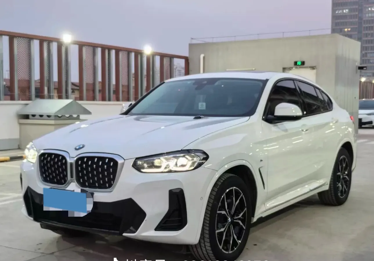 2022 BMW X4 2.0T 245HP L4 8AT,autocango,china used car exporter,china ev exporter,chinese used car exporter,chinese used ev exporter