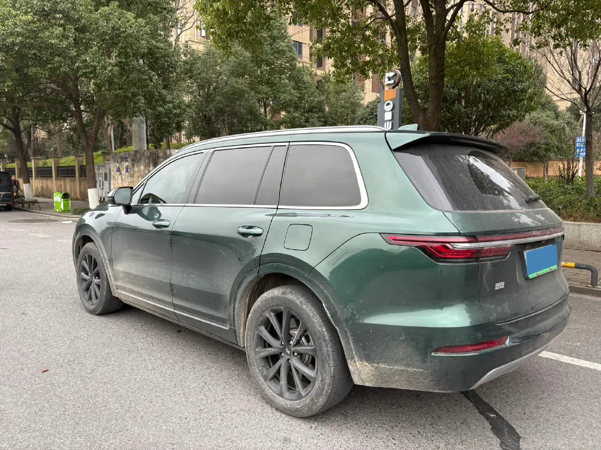 2021 Li ONE Range Extended 131HP REEV 40.5KWH,autocango,china used car exporter,china ev exporter,chinese used car exporter,chinese used ev exporter